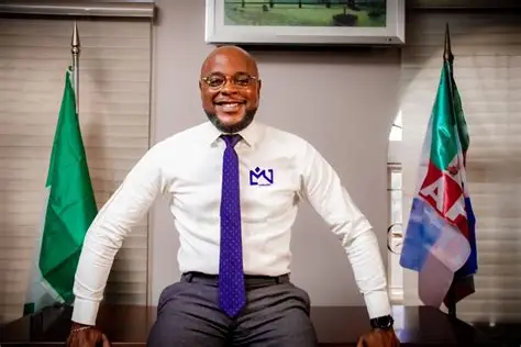 Olamijuwonlo Ayodeji Alao‑Akala