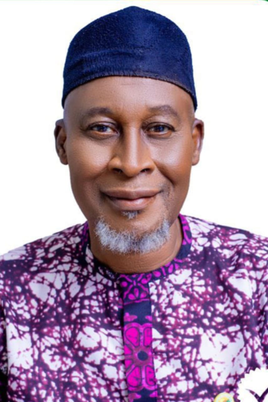 Dr. Kareem Makanjuola Akande