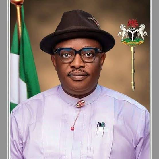 Davids Okobiriari Arnold